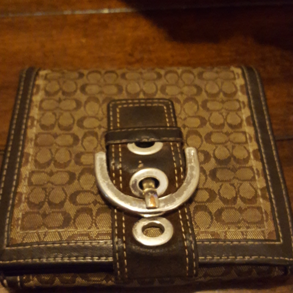 Coach wallet
